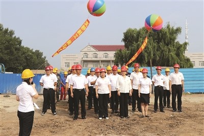 華生集團工程公司舉行DN900管線敷設開工儀式
